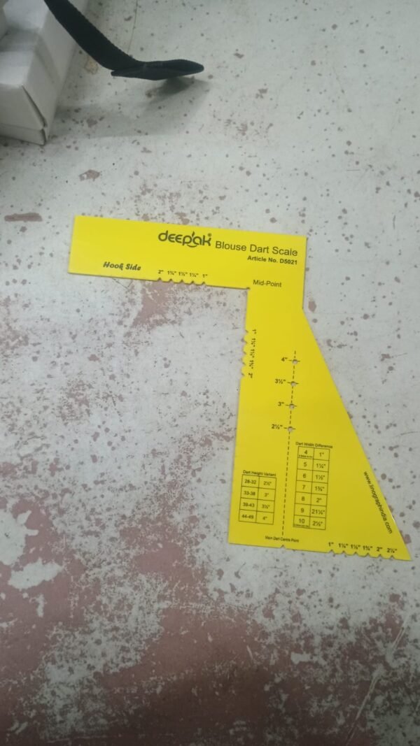 Blouse Dart Scale
